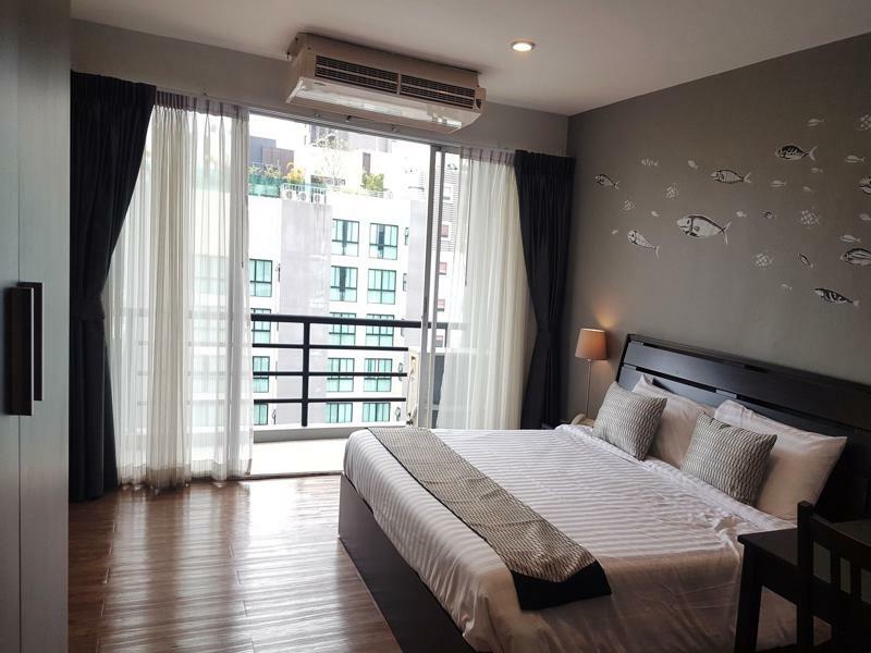เพลิน เพลซ เรสซิเดนซ์ โรงแรม 3*